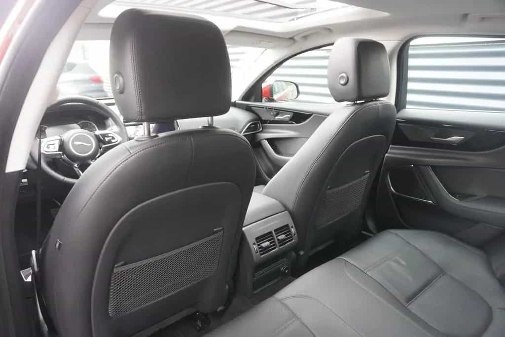 Jaguar XE S 2.0 AWD PANORAMA|KAMERA|APPLE|NAVI|ACC|LED 01/2020-photo-20