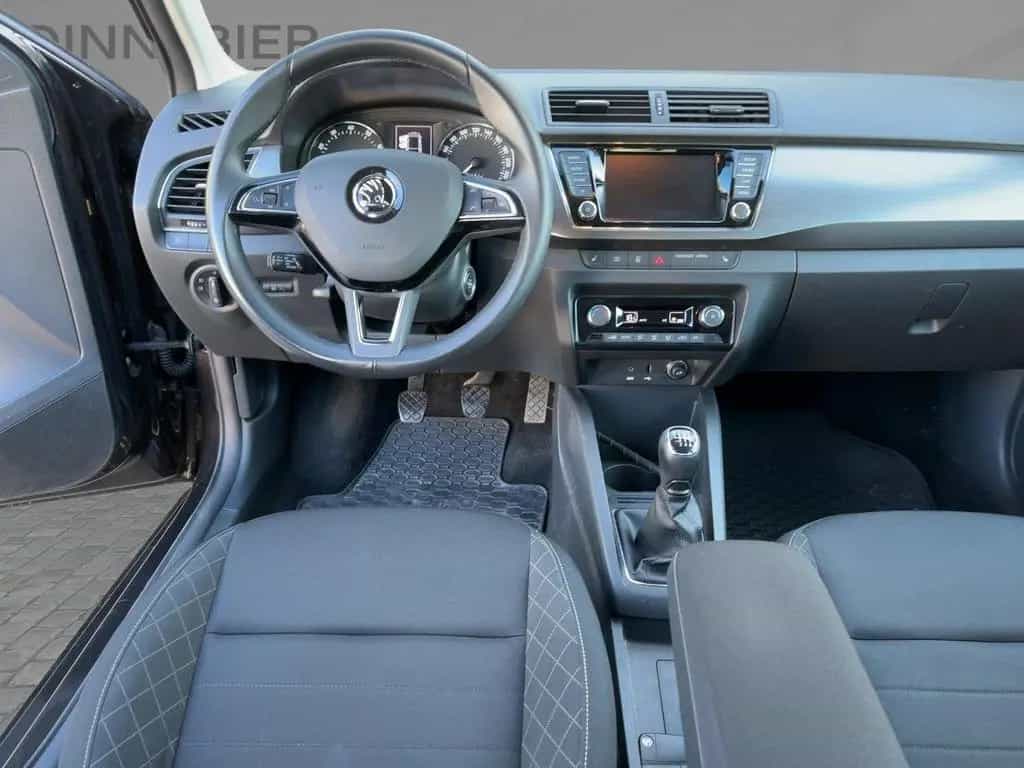 Skoda Fabia Style ACC KeyLess 03/2018-photo-11