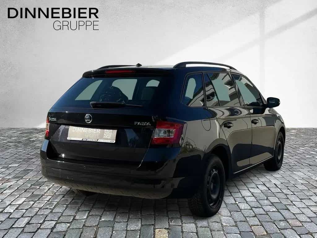 Skoda Fabia Style ACC KeyLess 03/2018-photo-5