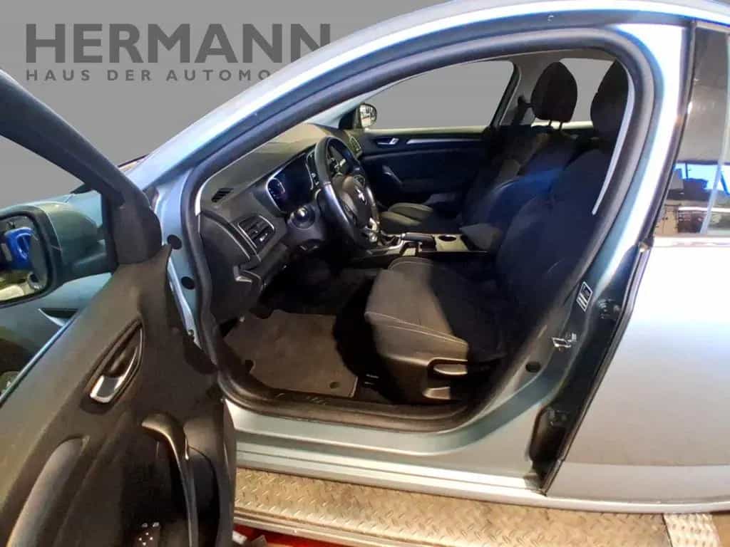 Renault Megane IV Grandtour 1.3 TCe 115 GPF Zen LED*SHZ 03/2021-photo-6