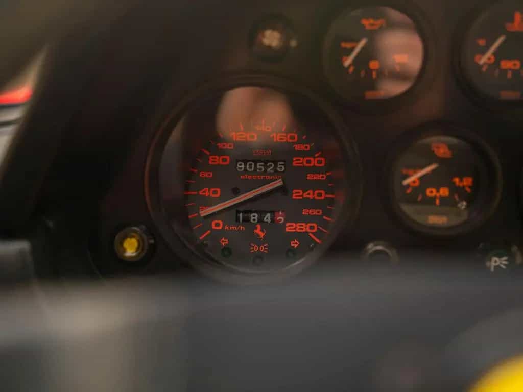 Ferrari 208 GTB Turbo | Perfectly maintained 06/1986-photo-11