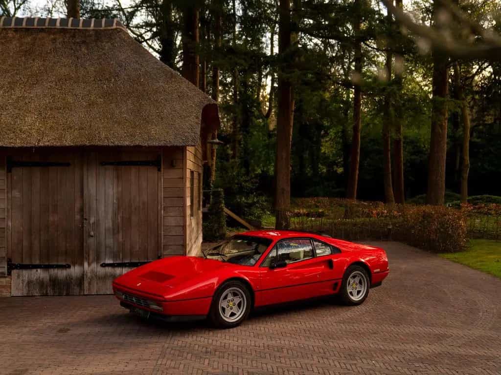 Ferrari 208 GTB Turbo | Perfectly maintained 06/1986-photo-12