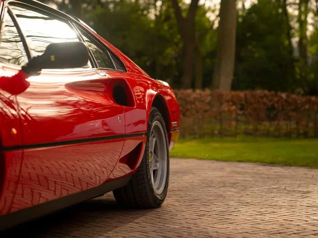 Ferrari 208 GTB Turbo | Perfectly maintained 06/1986-photo-19