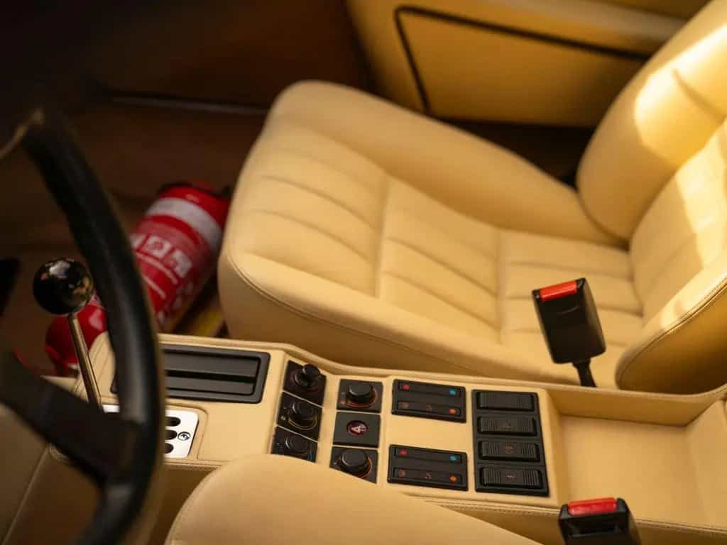 Ferrari 208 GTB Turbo | Perfectly maintained 06/1986-photo-34