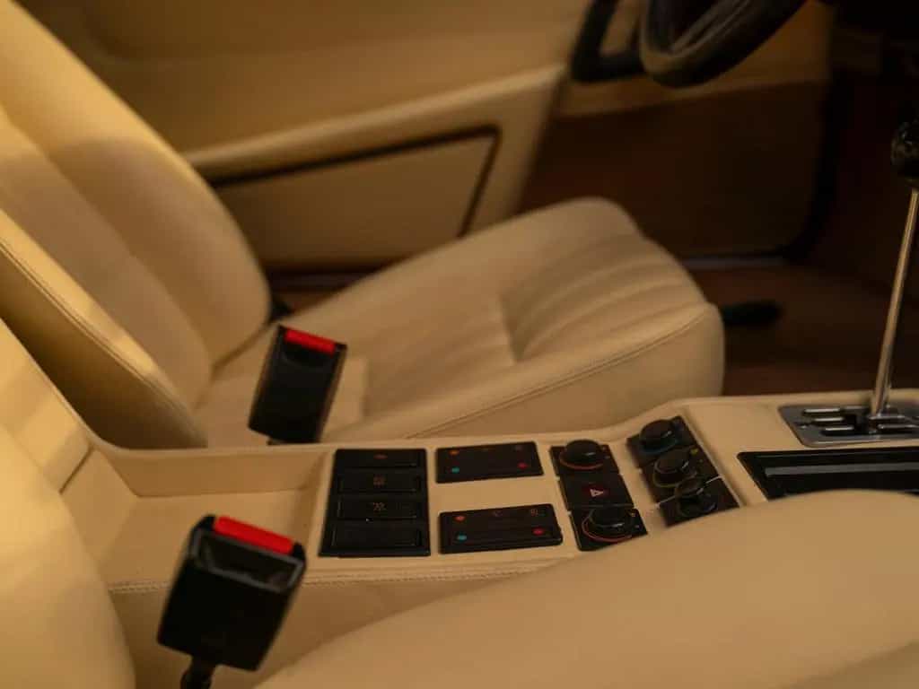 Ferrari 208 GTB Turbo | Perfectly maintained 06/1986-photo-35