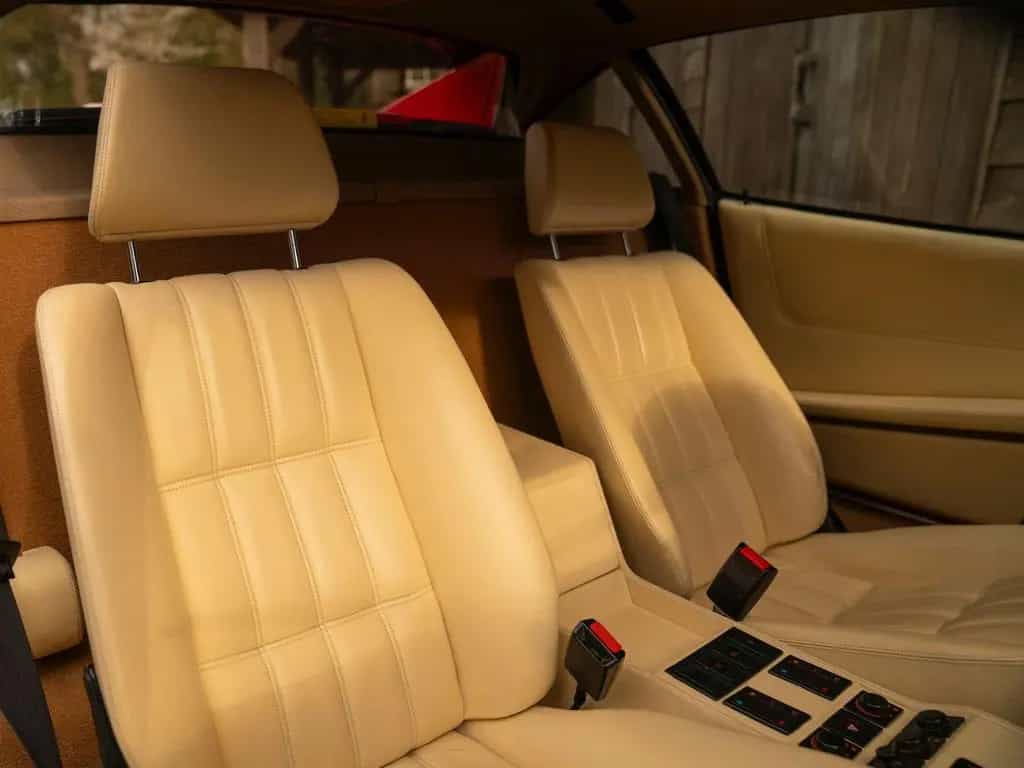 Ferrari 208 GTB Turbo | Perfectly maintained 06/1986-photo-8