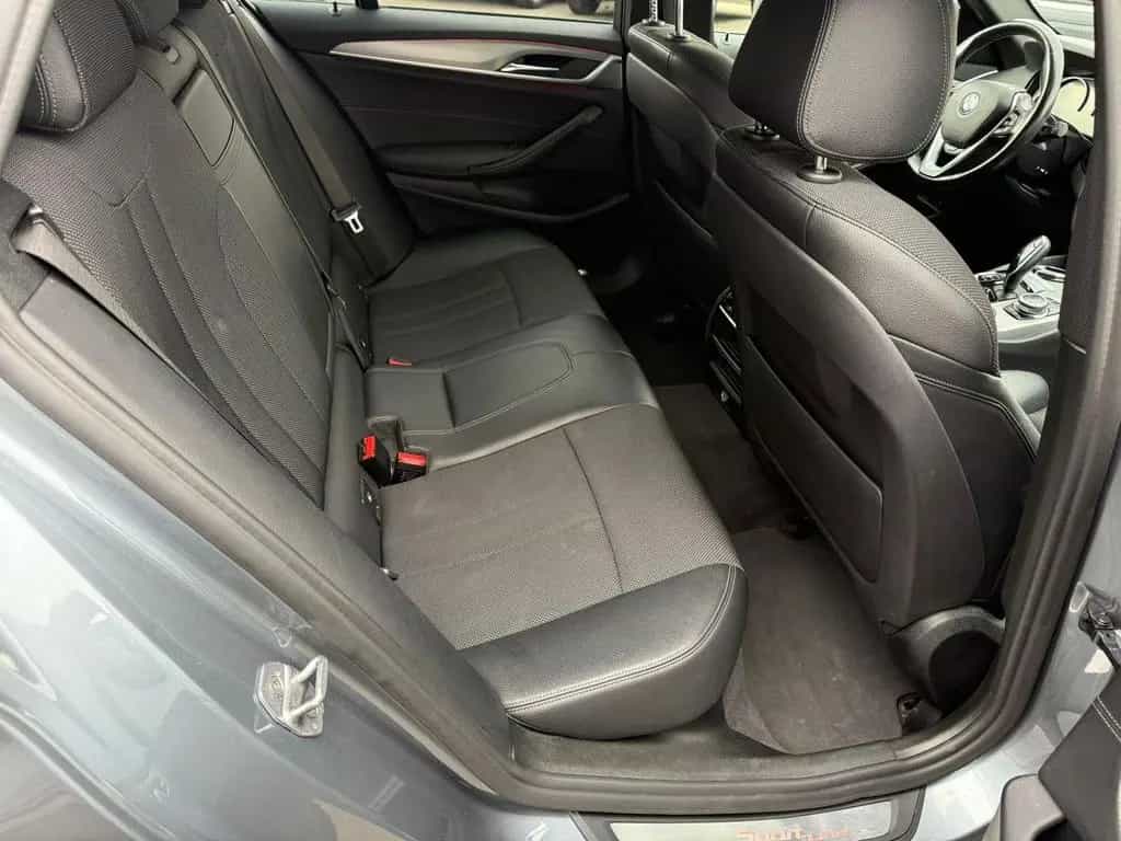 BMW 520 d xDrive Sport Line Automatik*Teilleder*Pano 11/2018-photo-15