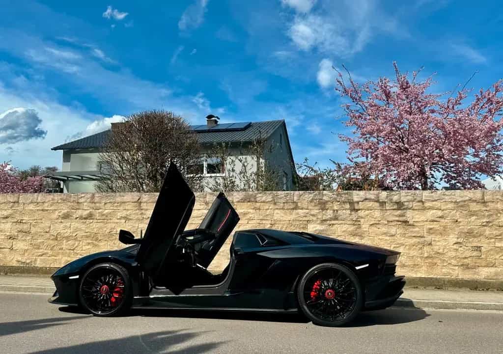 Lamborghini Aventador S Roadster 369000€net*Garantie*1Hd*BRD 09/2018-photo-0
