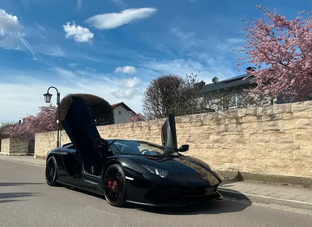 Lamborghini Aventador S Roadster 369000€net*Garantie*1Hd*BRD 09/2018-photo-18