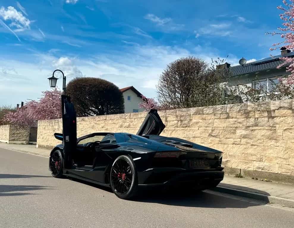 Lamborghini Aventador S Roadster 369000€net*Garantie*1Hd*BRD 09/2018-photo-19