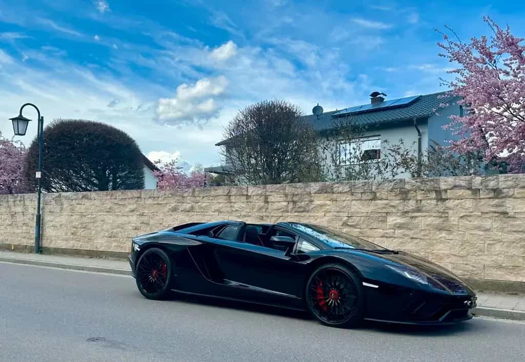 Lamborghini Aventador S Roadster 369000€net*Garantie*1Hd*BRD 09/2018-photo-21