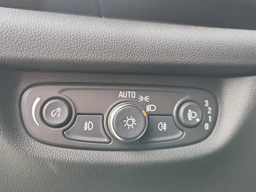Opel Insignia B ST Premium "Business" Voll-LED/1-Hand 11/2021-photo-22