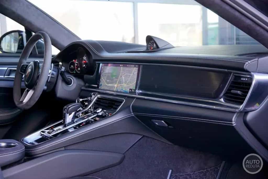 Porsche Panamera GTS Panorama / BOSE 10/2020-photo-18