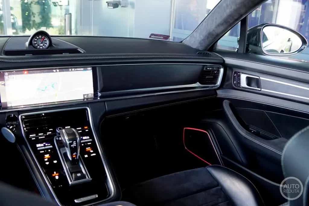 Porsche Panamera GTS Panorama / BOSE 10/2020-photo-24