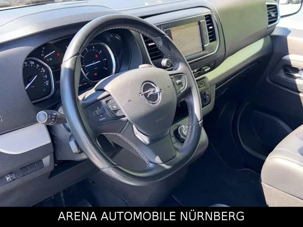 Opel Zafira Life Tourer M 2.0 CDTI Fast Voll*Leder 07/2023-photo-9