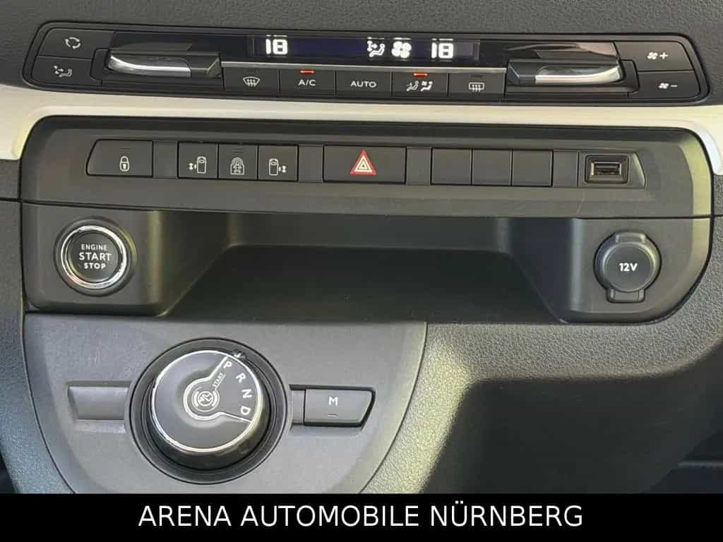 Opel Zafira Life Tourer M 2.0 CDTI Fast Voll*Leder 07/2023-photo-23
