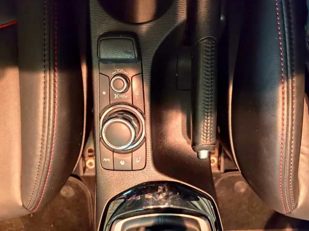 Mazda CX-3 1.5 SKYA-D 105*LED*NAVI*HUD*AHK*VOLL 05/2015-photo-19