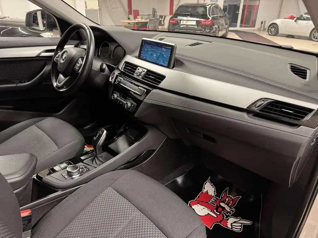 BMW xDrive 20i /LED/Navi/Ahk/VZE/Park-Ass 07/2019-photo-23