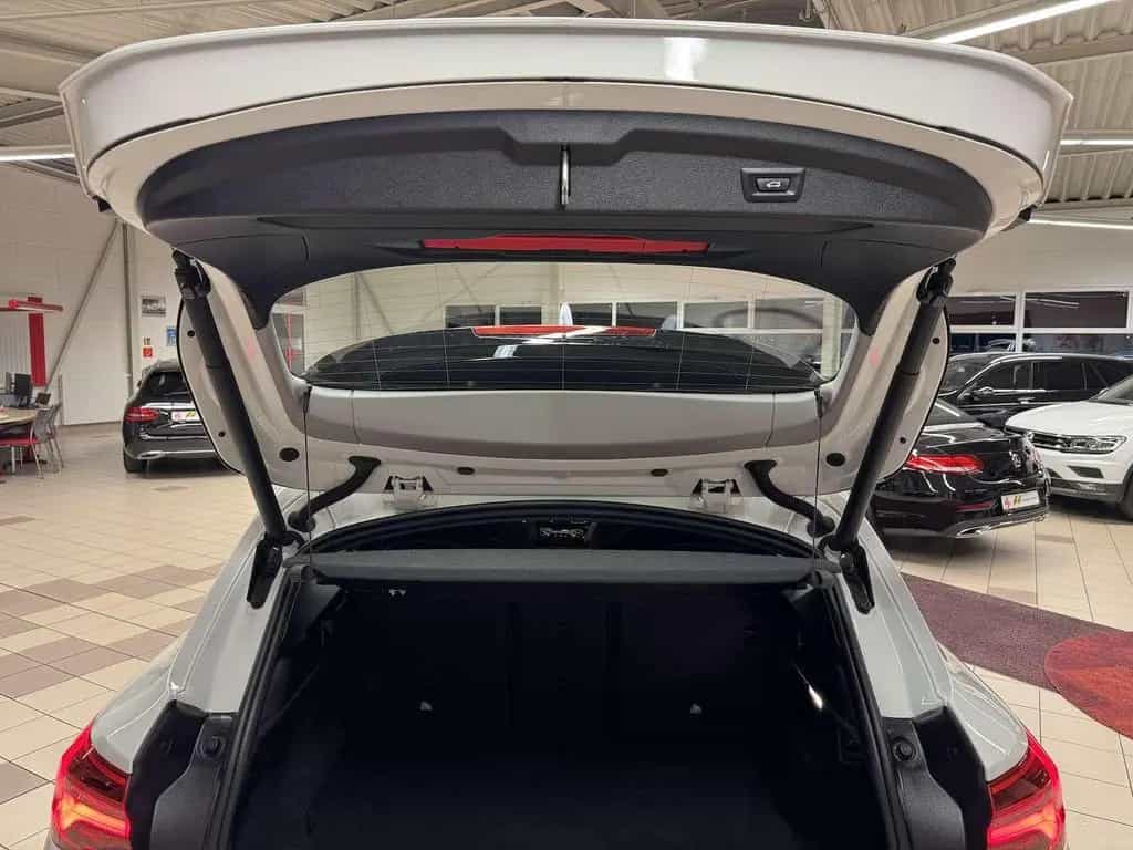 BMW xDrive 20i /LED/Navi/Ahk/VZE/Park-Ass 07/2019-photo-7