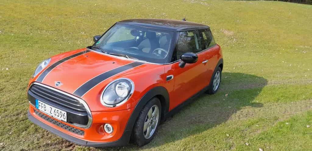 MINI Cooper Cooper Automatik 02/2020-photo-0
