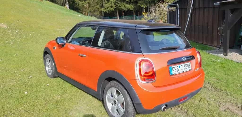 MINI Cooper Cooper Automatik 02/2020-photo-2
