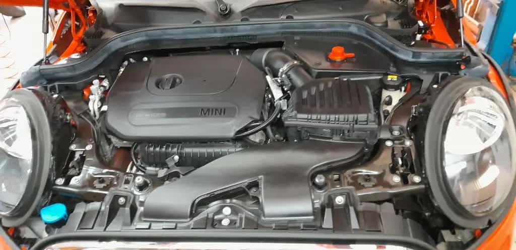 MINI Cooper Cooper Automatik 02/2020-photo-5