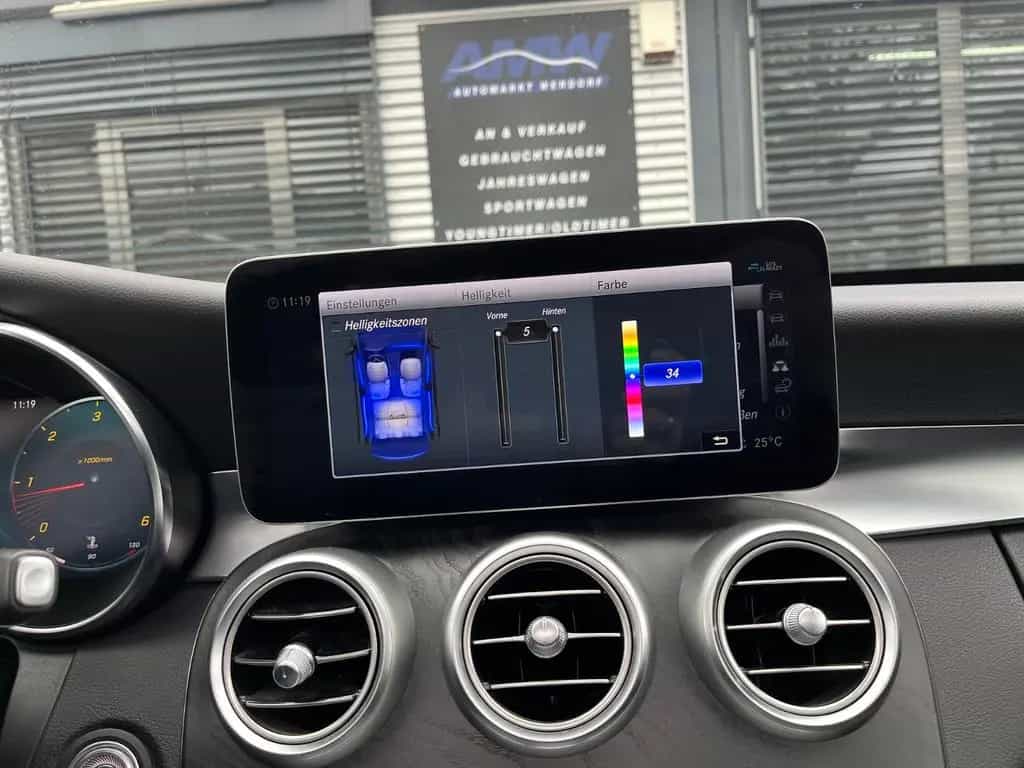 Mercedes-Benz C-Class 300 d 4Matic AMG-LINE PANO*BURMESTER*WIDESCREE 11/2020-photo-17