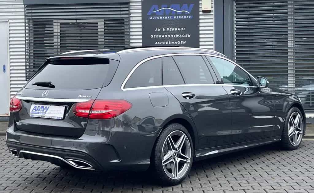 Mercedes-Benz C-Class 300 d 4Matic AMG-LINE PANO*BURMESTER*WIDESCREE 11/2020-photo-2