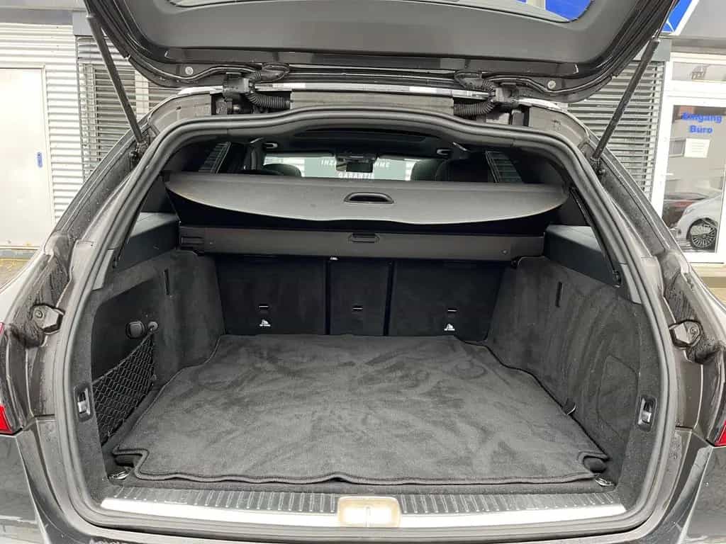 Mercedes-Benz C-Class 300 d 4Matic AMG-LINE PANO*BURMESTER*WIDESCREE 11/2020-photo-28