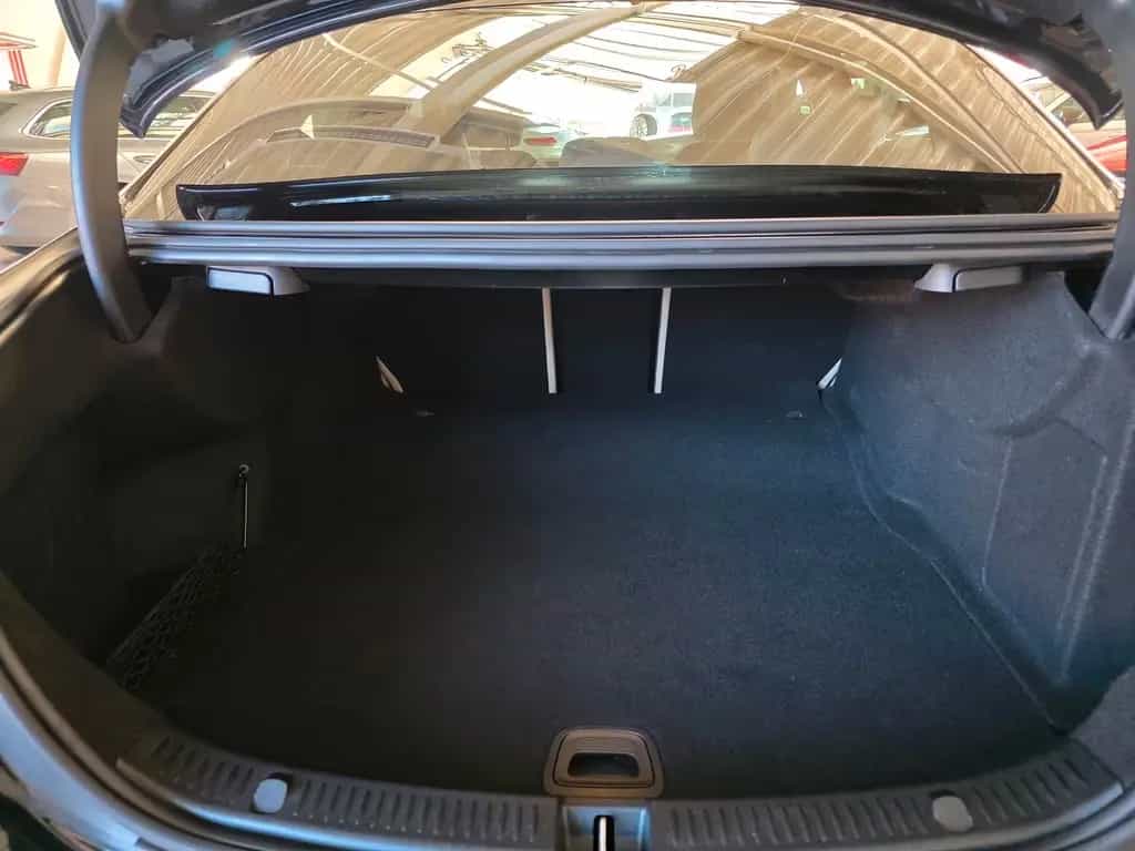 Mercedes-Benz E 200 E200 Lim. AMG/Burmester/Airmatic/HuD/Multibeam 04/2018-photo-6