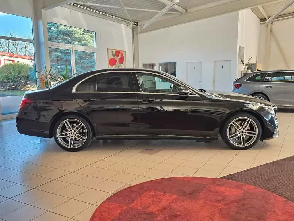 Mercedes-Benz E 200 E200 Lim. AMG/Burmester/Airmatic/HuD/Multibeam 04/2018-photo-9