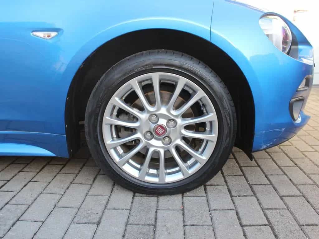 Fiat 124 Spider 1.4 16V Turbo Alu BT DAB+Navi Tempoma 05/2018-photo-5