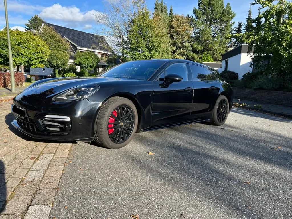 Porsche Panamera GTS Sport Turismo GTS Voll Approved 12/2018-photo-0