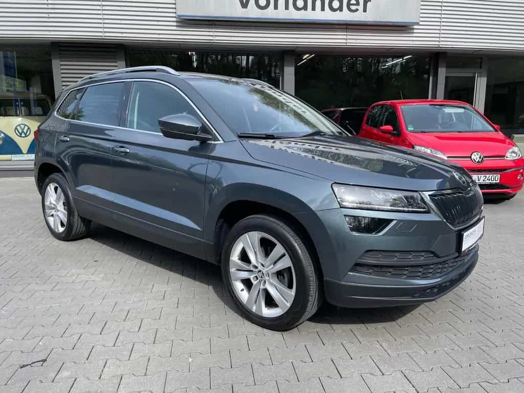 Skoda Karoq 1.5 TSI ACT DSG STYLE *LED NAVI ACC* 07/2020-photo-1