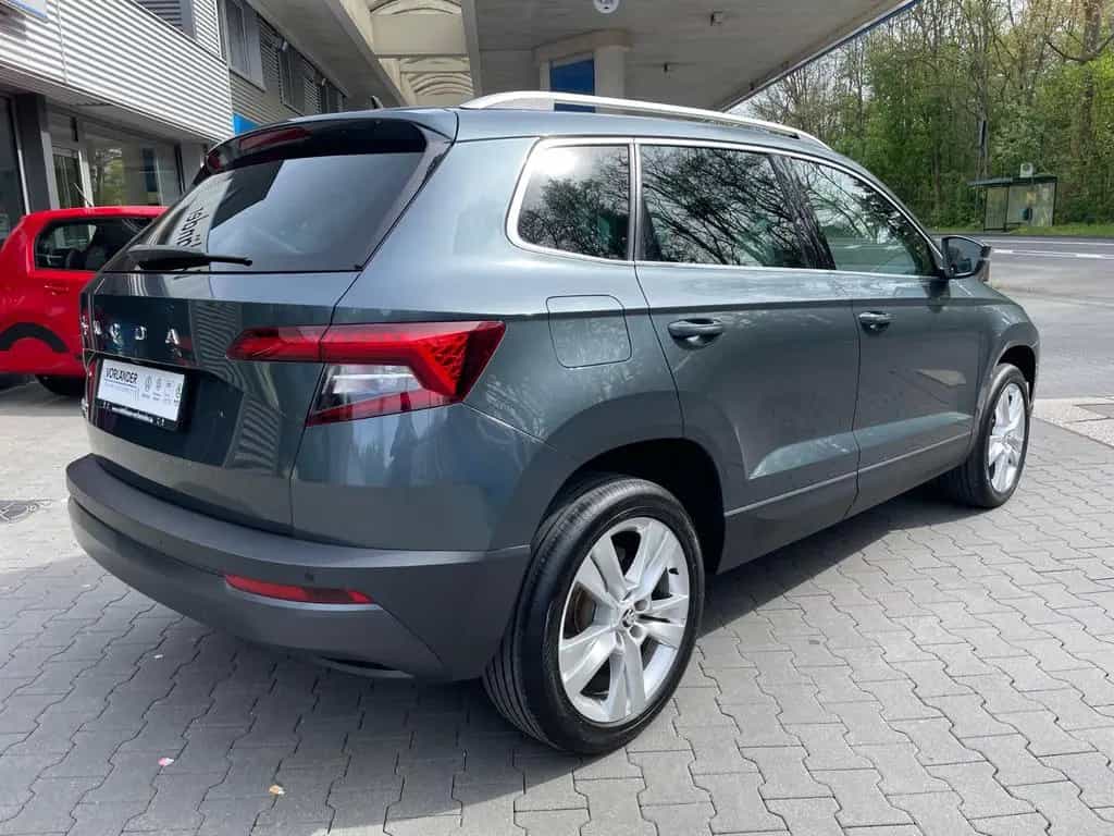 Skoda Karoq 1.5 TSI ACT DSG STYLE *LED NAVI ACC* 07/2020-photo-4