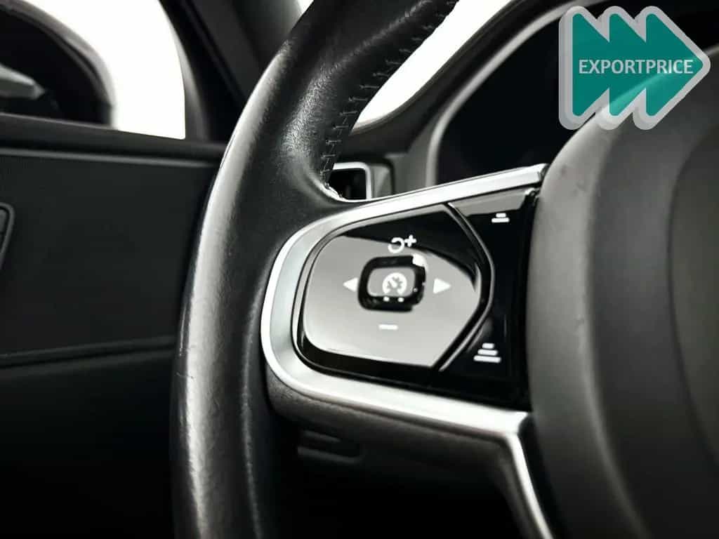 Volvo XC60 T4 Inscription | panorama dach | Parkeercam 02/2019-photo-18
