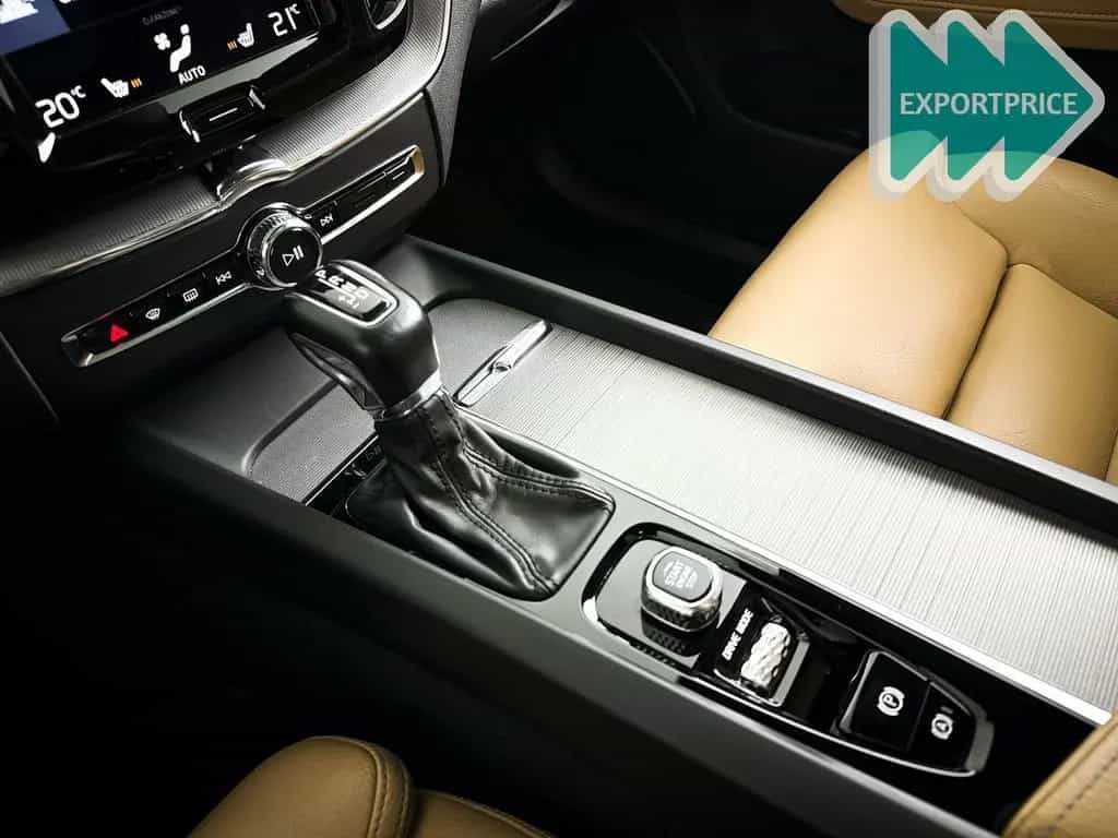 Volvo XC60 T4 Inscription | panorama dach | Parkeercam 02/2019-photo-20