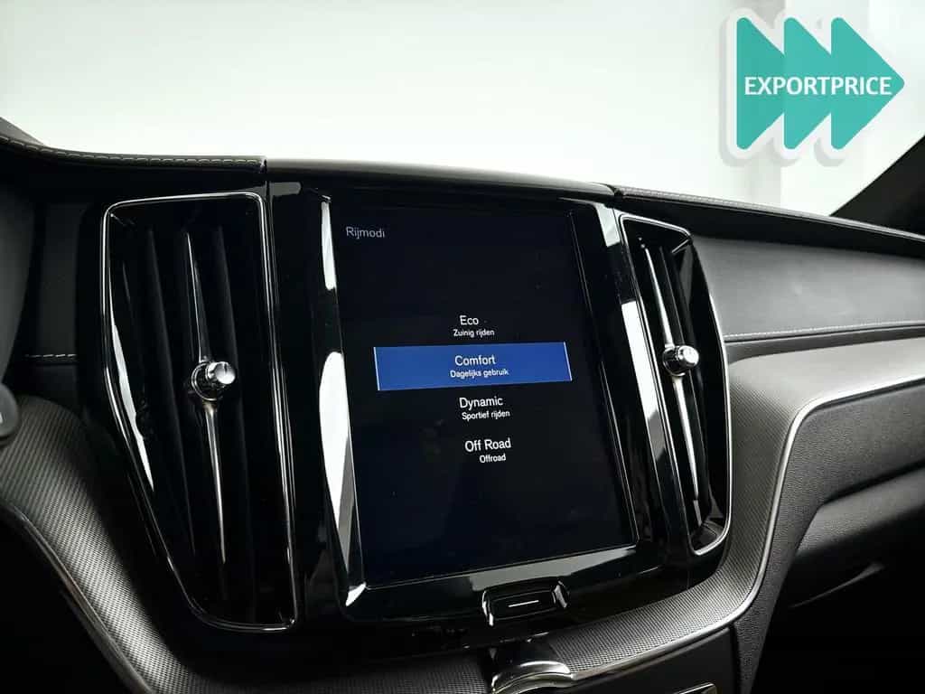Volvo XC60 T4 Inscription | panorama dach | Parkeercam 02/2019-photo-21
