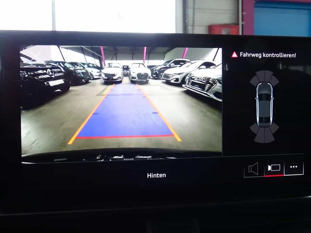 Audi A4 40 2.0 TDI*DIGI*ACC*CAM*KEY*SHA*TWA*FLA* 06/2022-photo-17