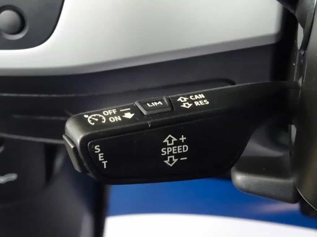 Audi A4 40 2.0 TDI*OPTIK SPORT PAKET*GARANTIE B.12/27 03/2023-photo-18