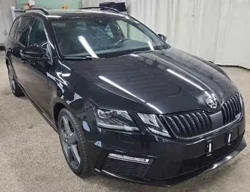 Skoda Octavia Combi RS*Black Paket*AHK*Standheizung* 04/2018-photo-0