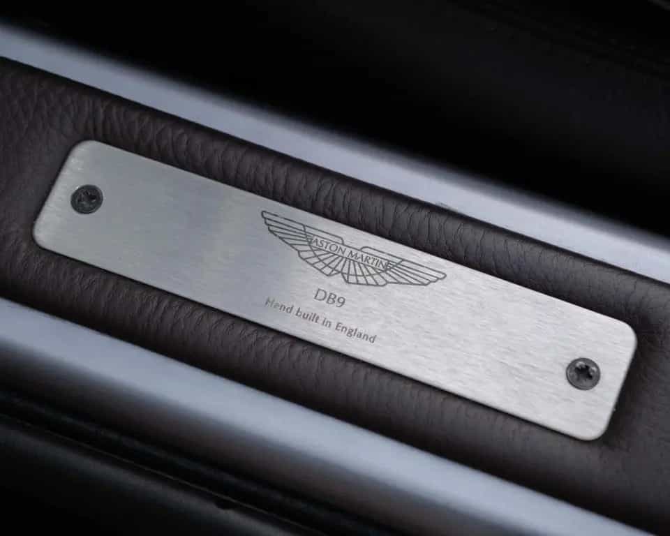 Aston Martin DB9 6.0 Volante 08/2015-photo-5