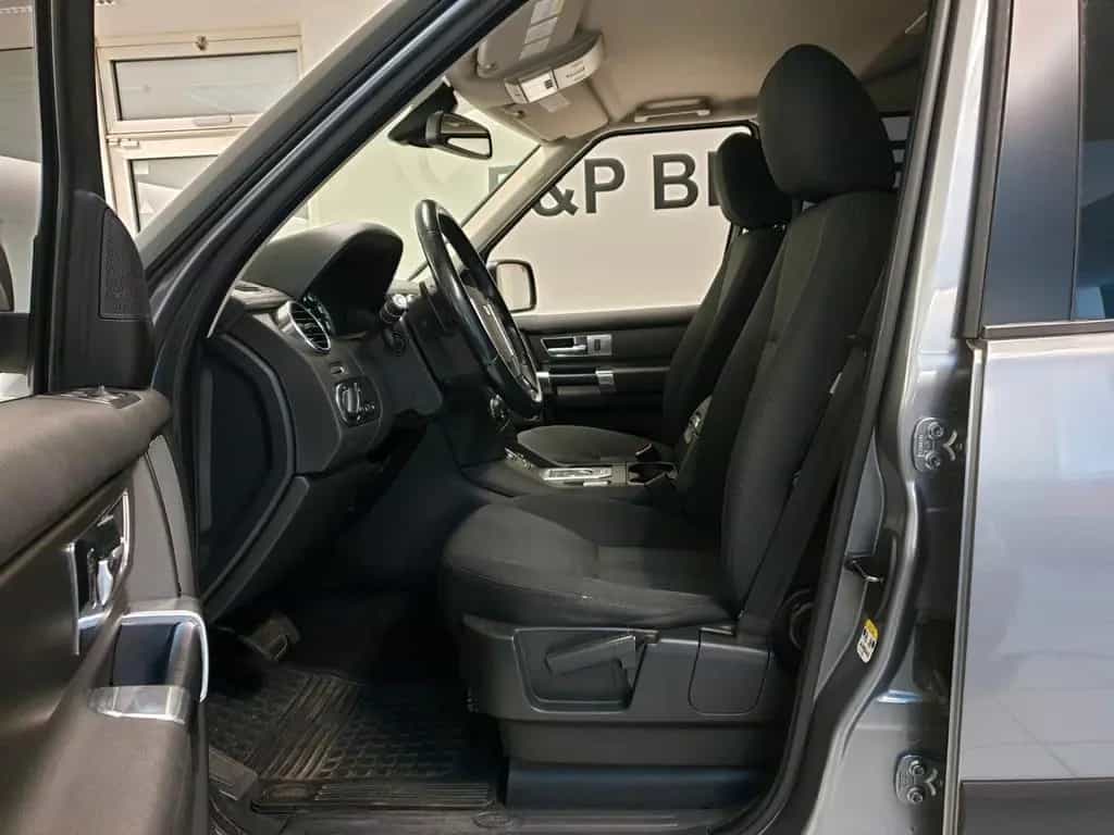 Land Rover Discovery 4 TDV6 SE 1.Hand Scheckheft LR 04/2013-photo-8