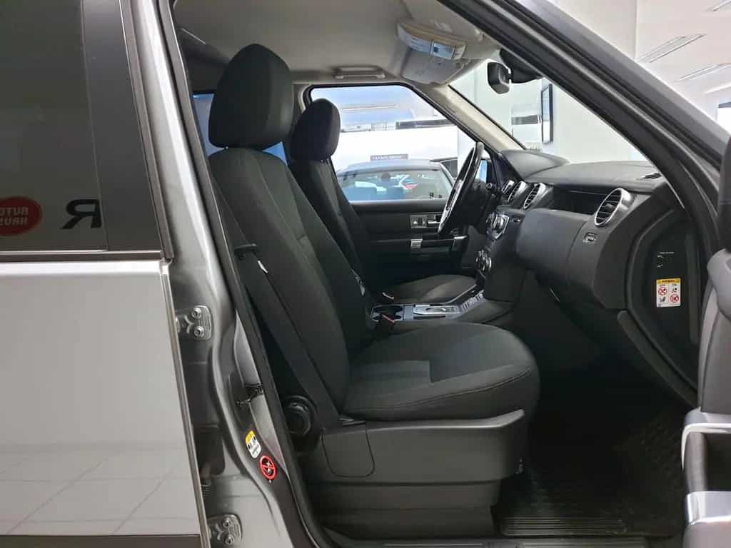 Land Rover Discovery 4 TDV6 SE 1.Hand Scheckheft LR 04/2013-photo-9