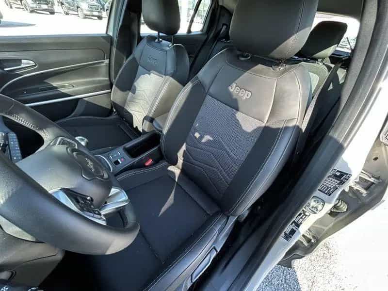 Other Jeep Avenger 1.2 Turbo 100 CV Altitude 04/2024-photo-4