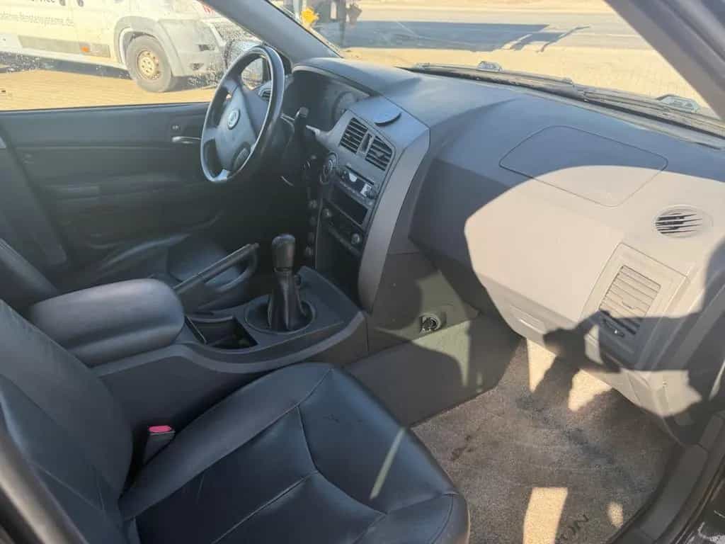 Ssangyong Kyron M200 Xdi S 4x4 06/2006-photo-6