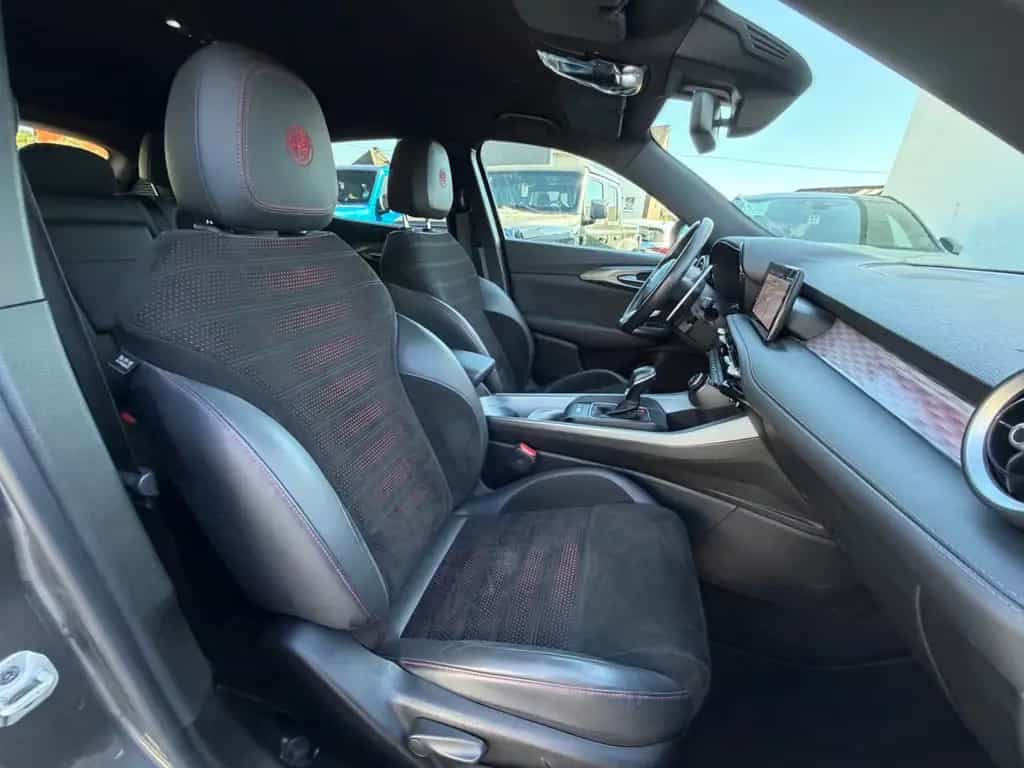 Alfa Romeo Tonale Edizione Speciale/DNA/ACC/APPLE-CAR 07/2022-photo-20