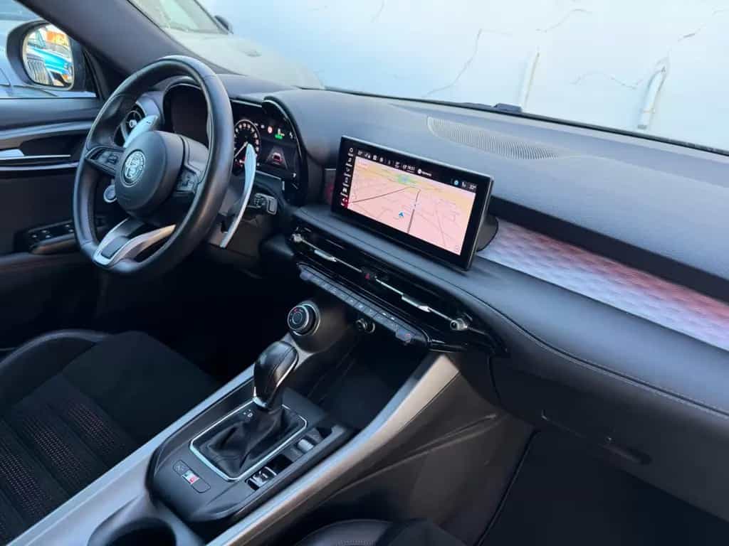Alfa Romeo Tonale Edizione Speciale/DNA/ACC/APPLE-CAR 07/2022-photo-22