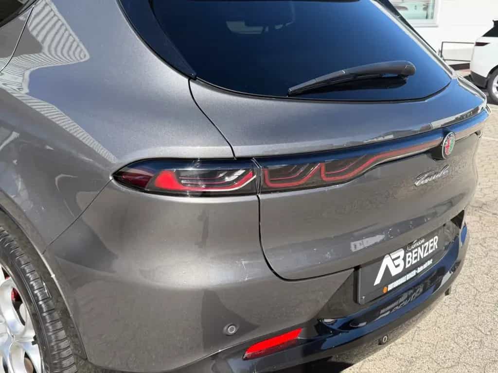 Alfa Romeo Tonale Edizione Speciale/DNA/ACC/APPLE-CAR 07/2022-photo-39