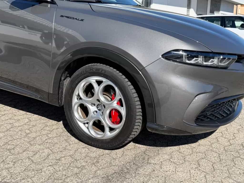 Alfa Romeo Tonale Edizione Speciale/DNA/ACC/APPLE-CAR 07/2022-photo-5